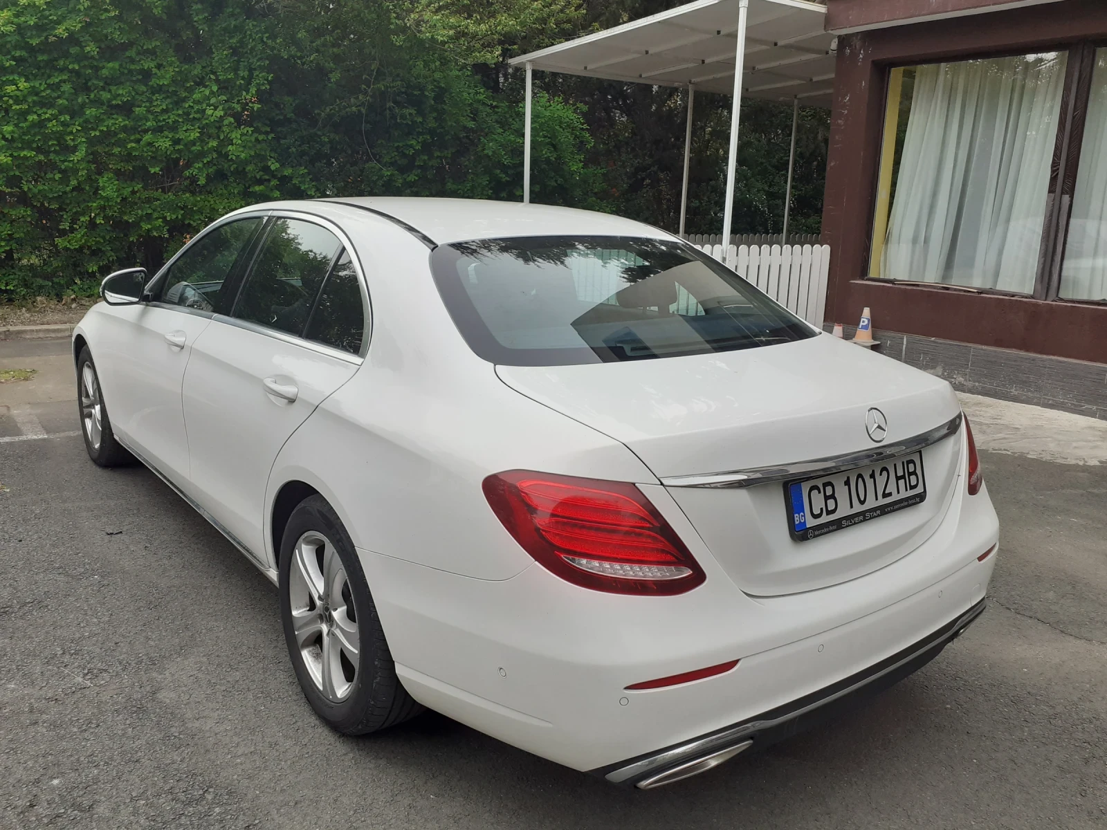 Mercedes-Benz E 200 1.8, снимка 3 - Автомобили и джипове - 54551755