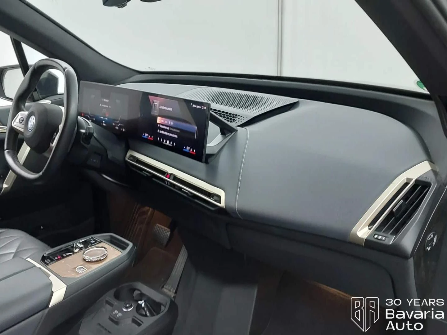 BMW iX 40 xDrive Sport, снимка 7 - Автомобили и джипове - 55230876