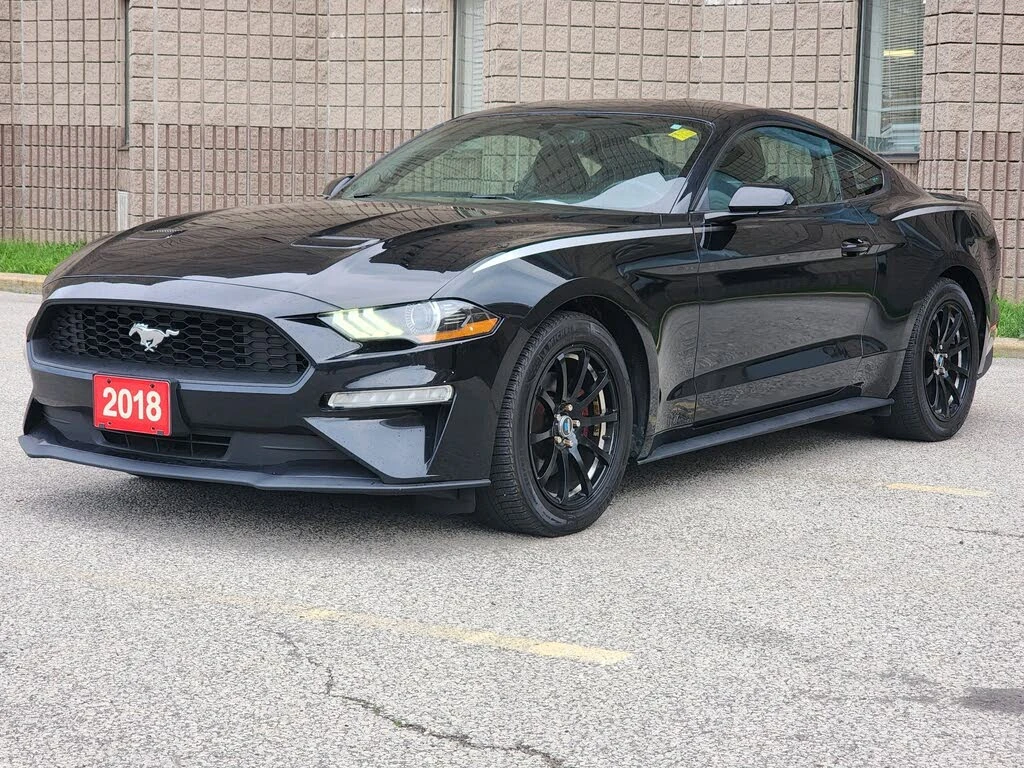 Ford Mustang 2.3 EcoBoost, снимка 2 - Автомобили и джипове - 55544019