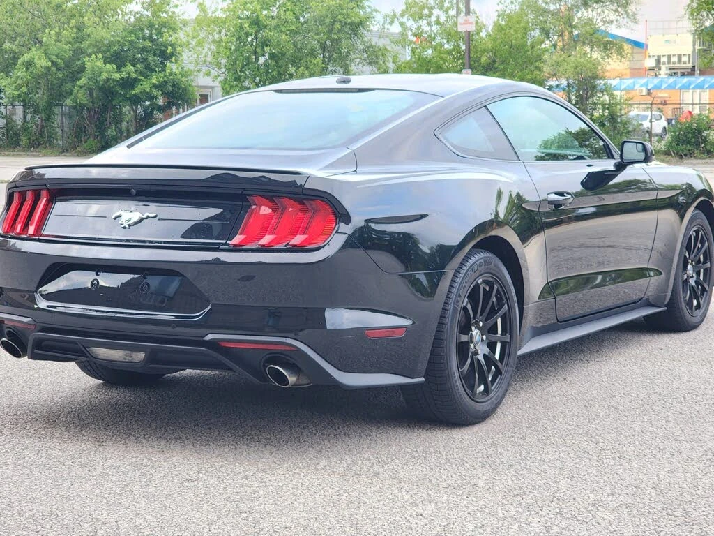 Ford Mustang 2.3 EcoBoost, снимка 4 - Автомобили и джипове - 55544019