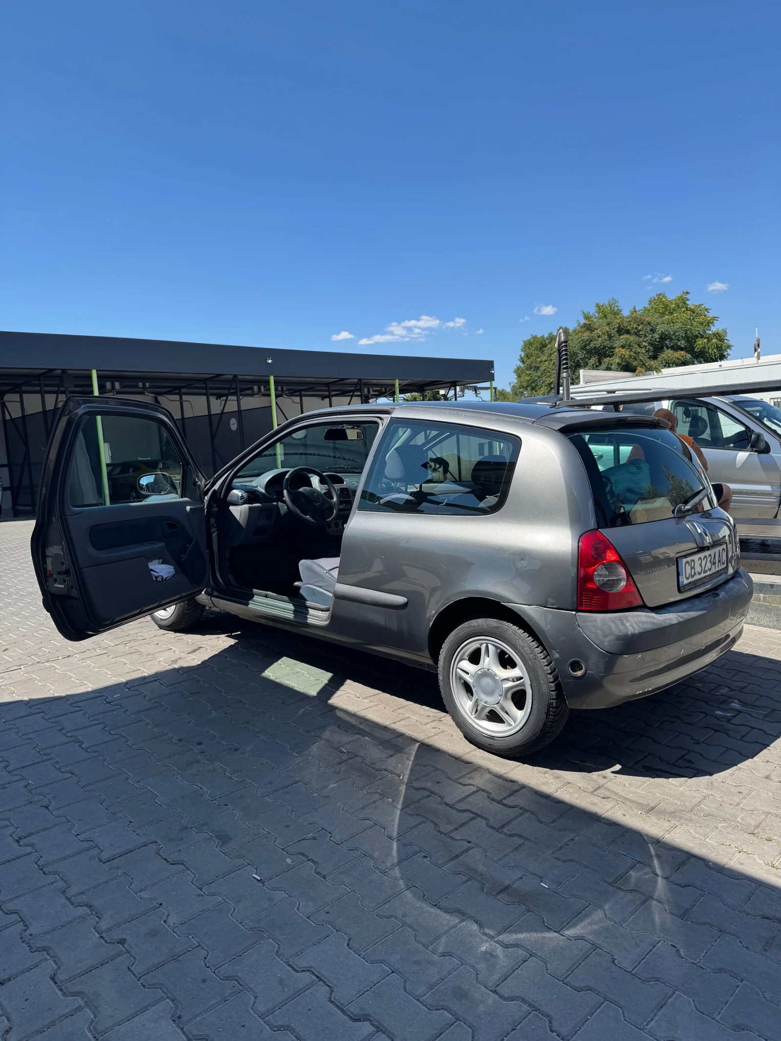 Renault Clio Renault Clio Газ/Банзин, снимка 9 - Автомобили и джипове - 55550815