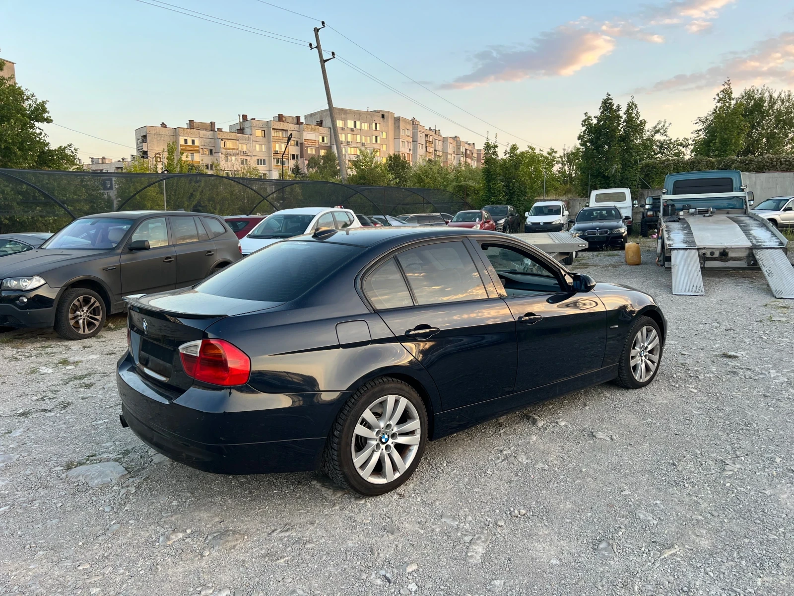 BMW 330 Navi~231кс, снимка 4 - Автомобили и джипове - 55744632