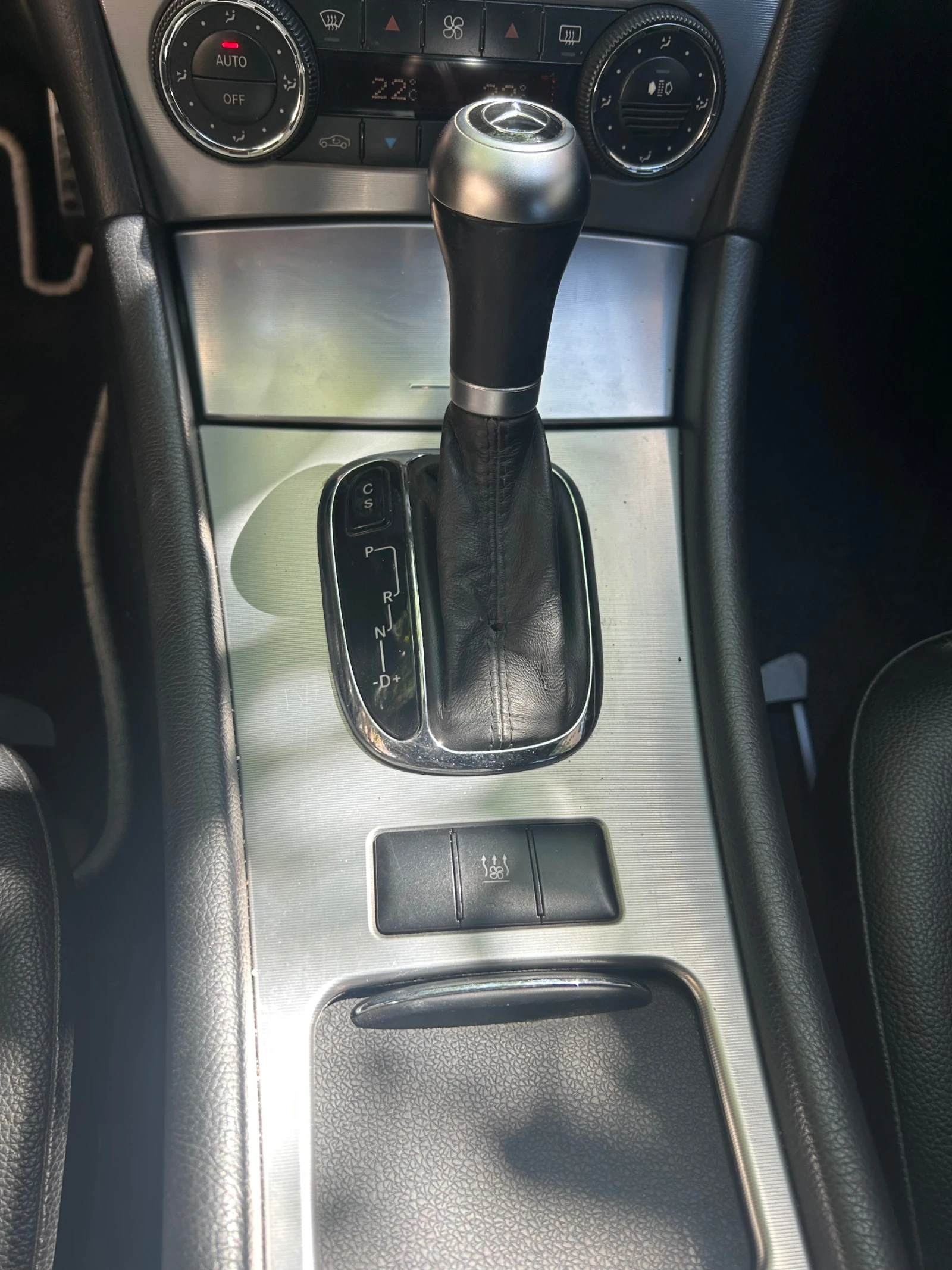 Mercedes-Benz C 220 2200, снимка 11 - Автомобили и джипове - 55960481