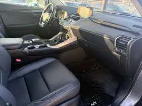 Lexus NX 200t 2021/LUXURY/4x4/CAMERA/ЛЮК/CARFAX, снимка 10