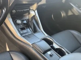 Lexus NX 200t 2021/LUXURY/4x4/CAMERA/ЛЮК/CARFAX, снимка 16