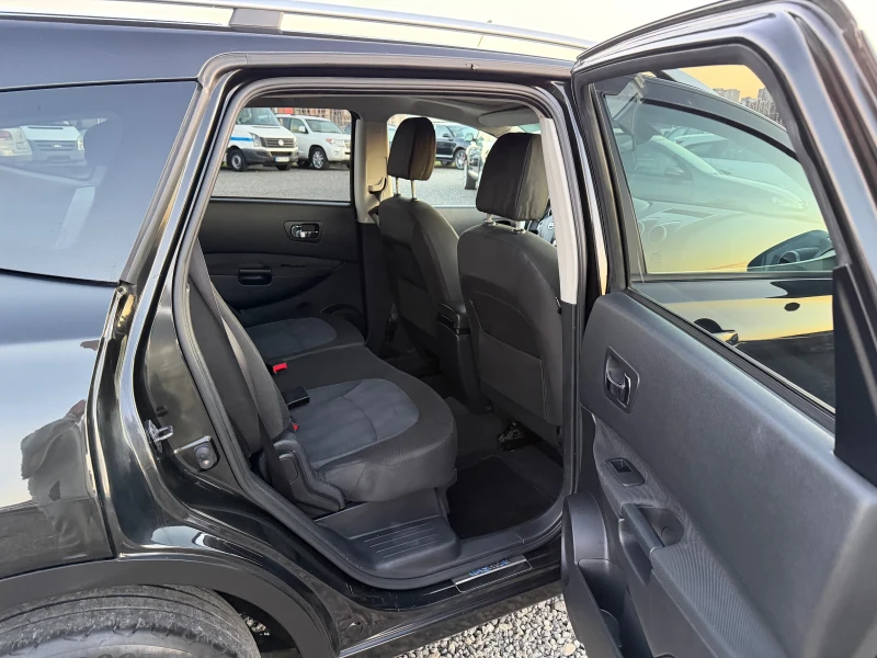 Nissan Qashqai 1.6 бензин 6+ 1  места Текна + 2, снимка 11 - Автомобили и джипове - 52416379