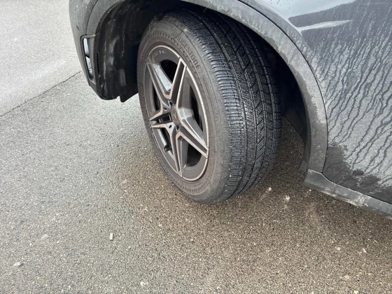 Mercedes-Benz GLC * 300 * CARFAX * ЦЕНА ДО БГ, снимка 6 - Автомобили и джипове - 52893473