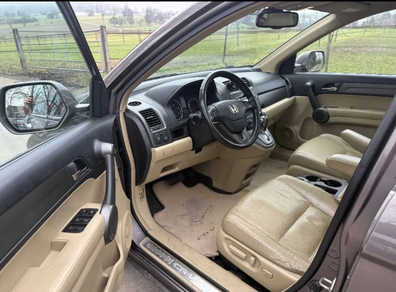 Honda Cr-v 2.2 CTDI EXECUTIVE , снимка 5 - Автомобили и джипове - 53125474