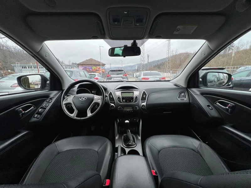 Hyundai IX35 2.0i 4х4 ШВЕЙЦАРИЯ, снимка 9 - Автомобили и джипове - 53254090