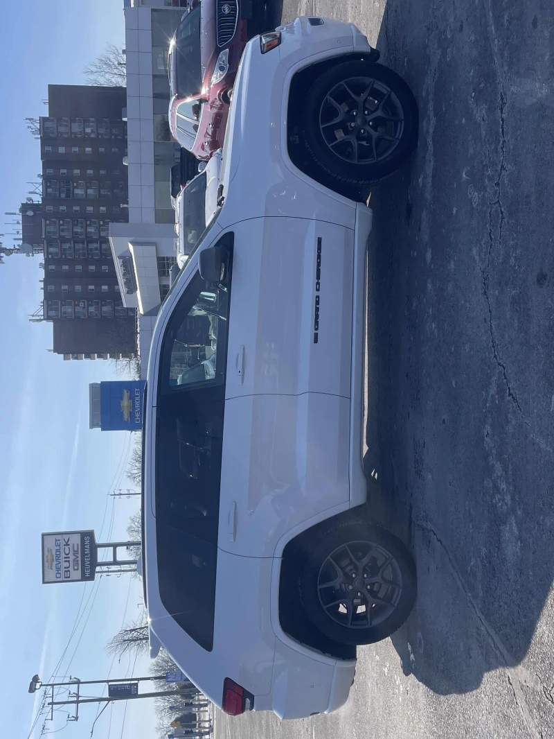 Jeep Grand cherokee 3.6L 6cyl 4WD, снимка 3 - Автомобили и джипове - 53475741