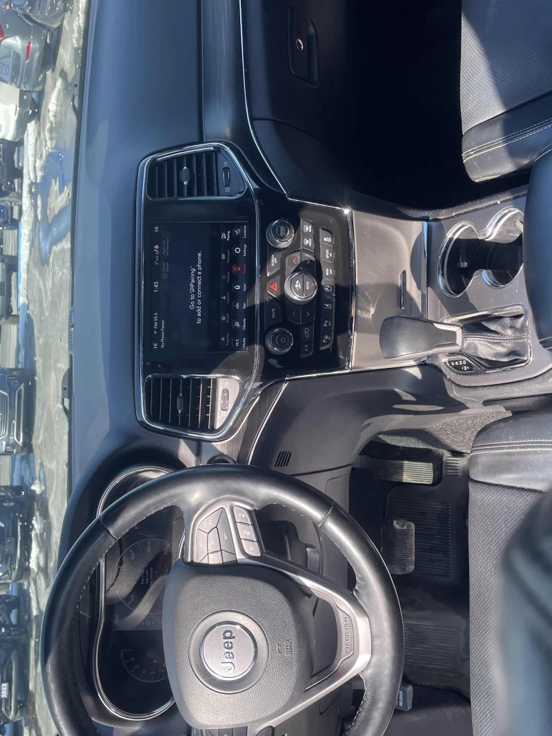 Jeep Grand cherokee 3.6L 6cyl 4WD, снимка 9 - Автомобили и джипове - 53475741