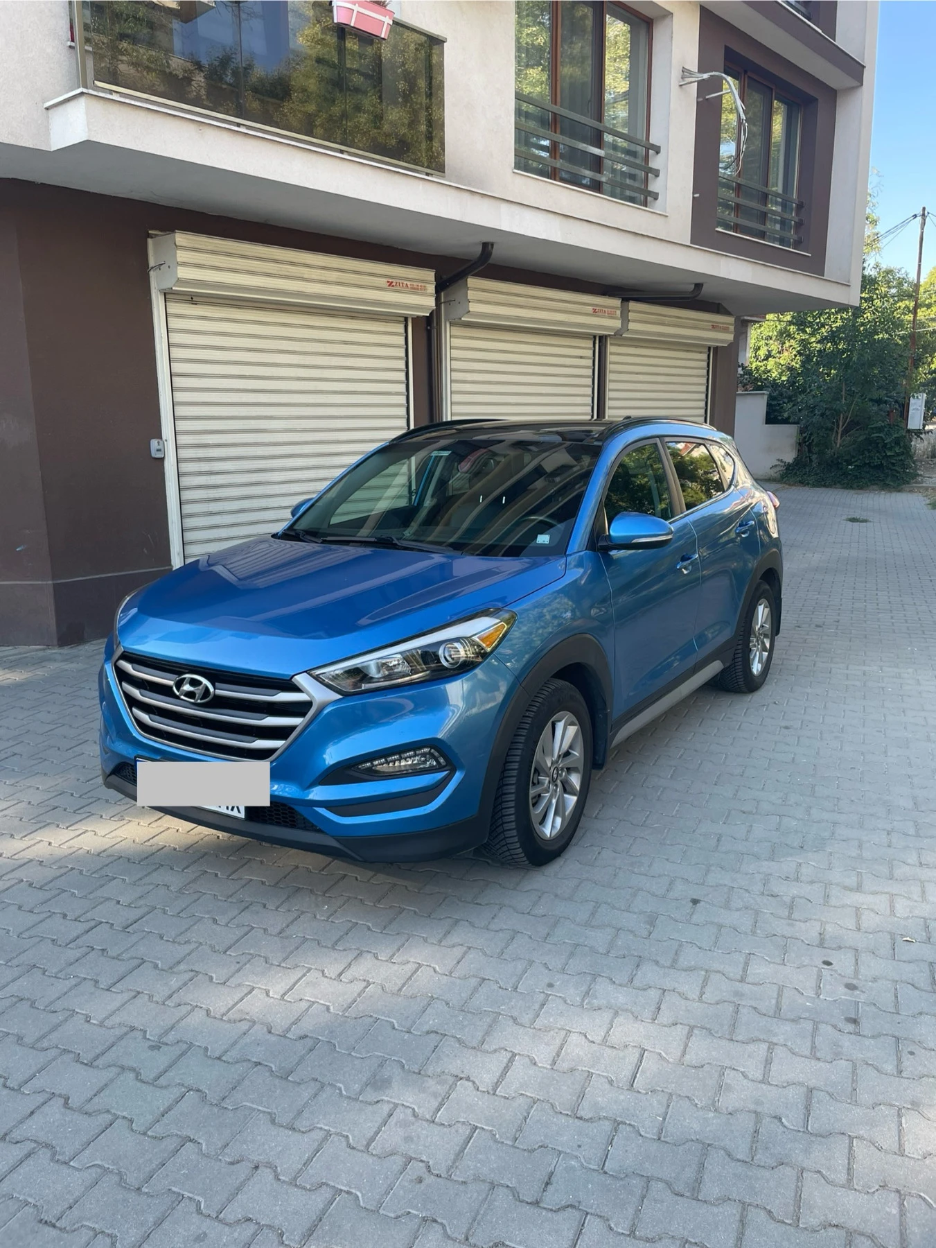 Hyundai Tucson Панорама, Кожен салон, 4х4 - изображение 2