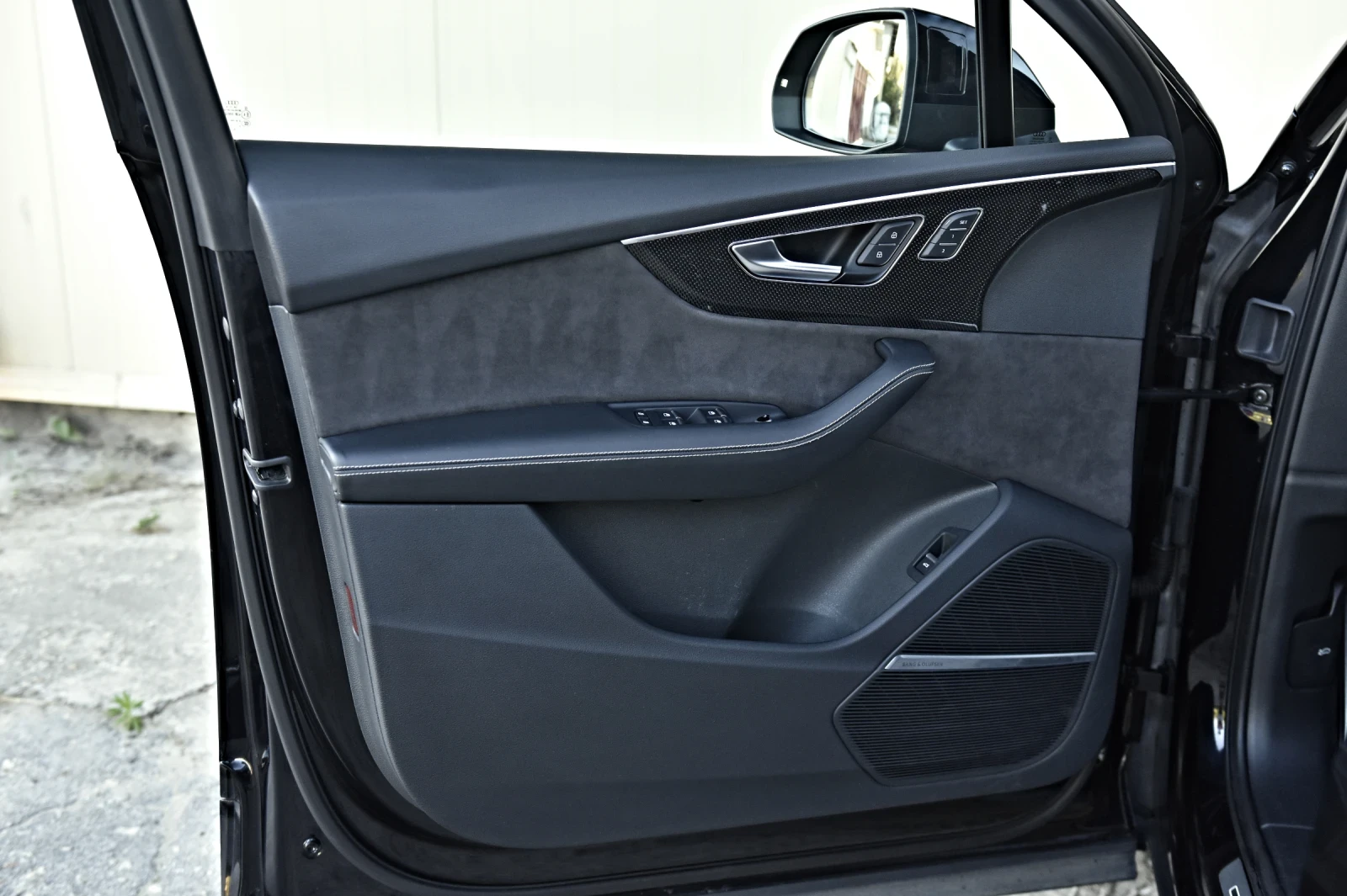 Audi SQ7 4.0 V8T MATRIX 22" PANO 360 RS EXCLUSIVE  FULL | Mobile.bg   15