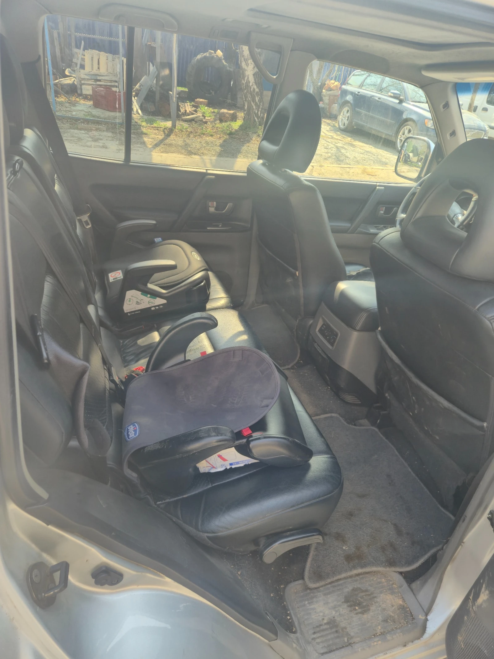 Mitsubishi Pajero, снимка 11 - Автомобили и джипове - 53888991