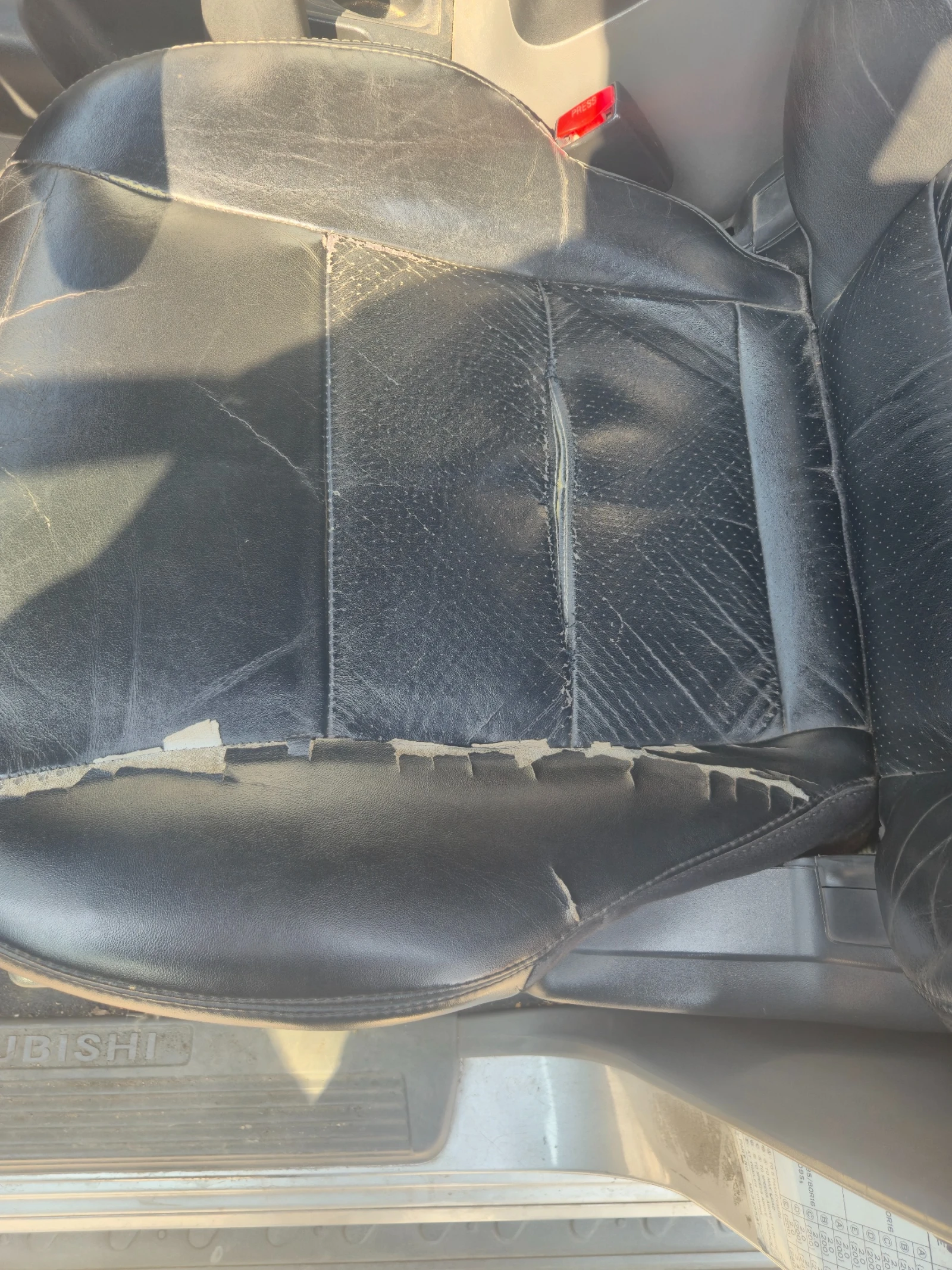 Mitsubishi Pajero, снимка 10 - Автомобили и джипове - 53888991