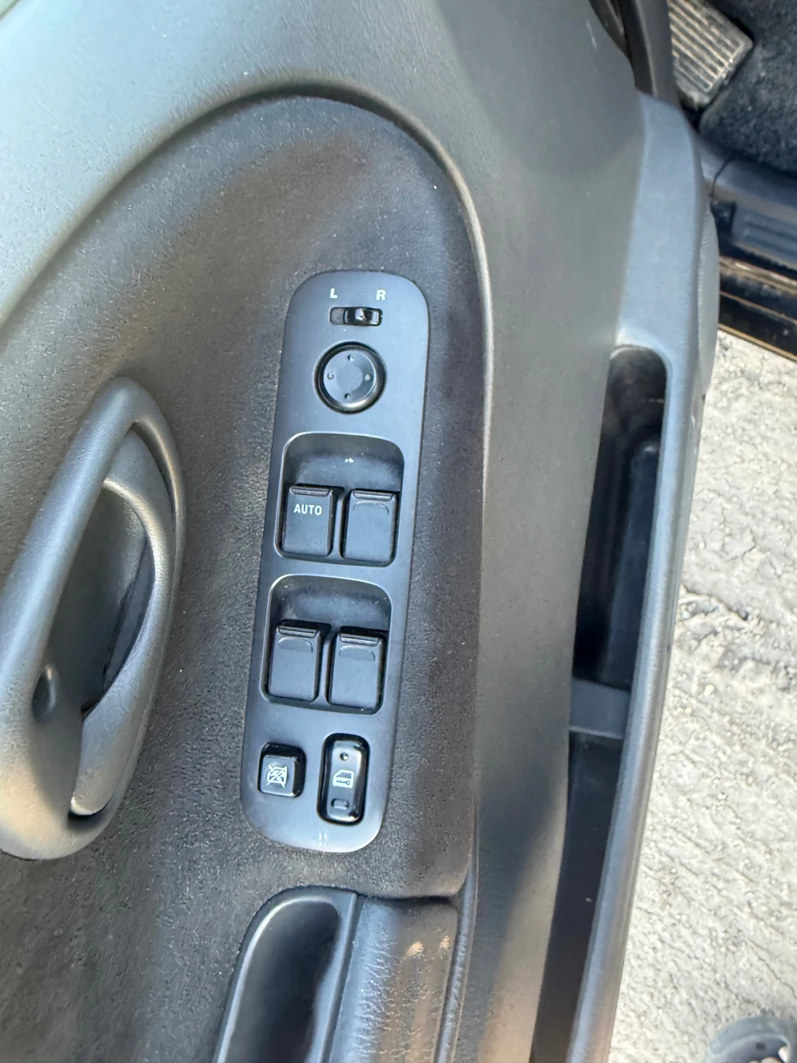 Suzuki Grand vitara 2.5 V6 | Mobile.bg � ����������� 13