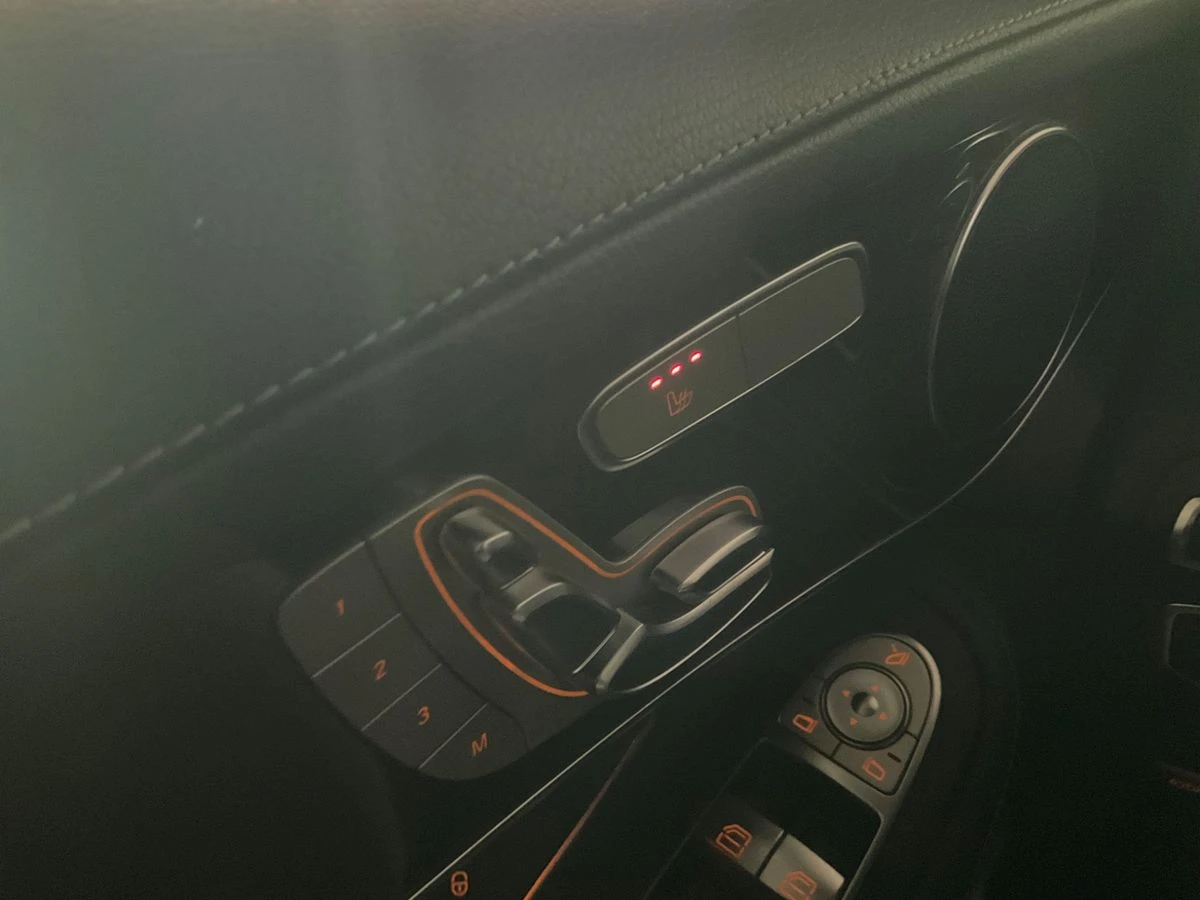 Mercedes-Benz GLC 350 350e 4Matic Premium Лизинг, снимка 14 - Автомобили и джипове - 54519124