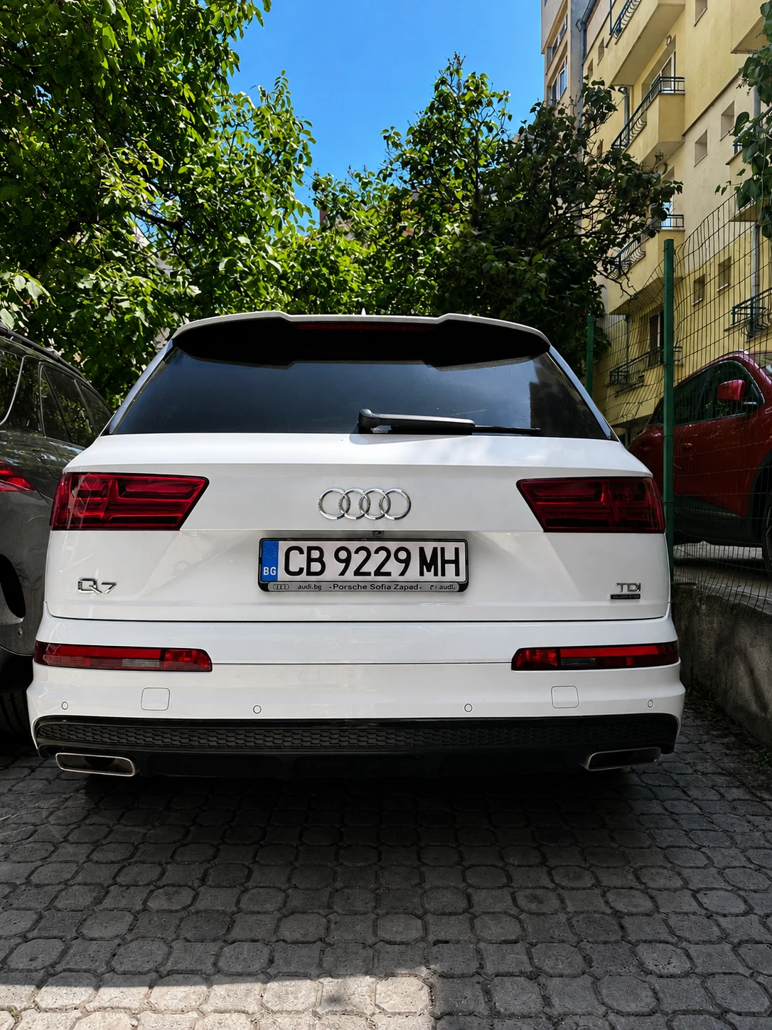 Audi Q7, снимка 3 - Автомобили и джипове - 55541156