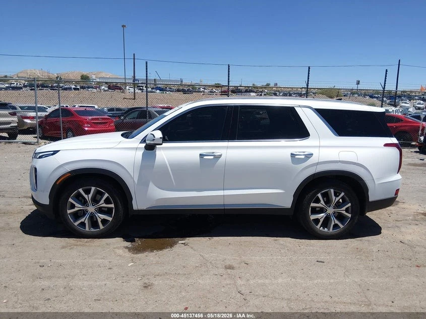 Hyundai Palisade * ПАНО* KEYLESS* Camera* ПОДГРЕВ* , снимка 13 - Автомобили и джипове - 55398545