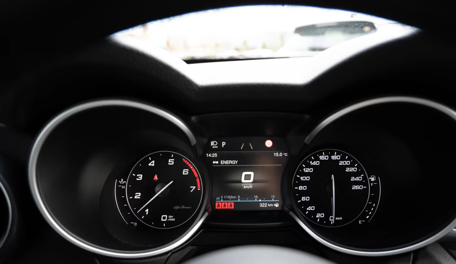 Alfa Romeo Stelvio Ti 2.0TURBO/280HP/CAM/MEMO/LED/KLESS/ACC/571q, снимка 8 - Автомобили и джипове - 55556224