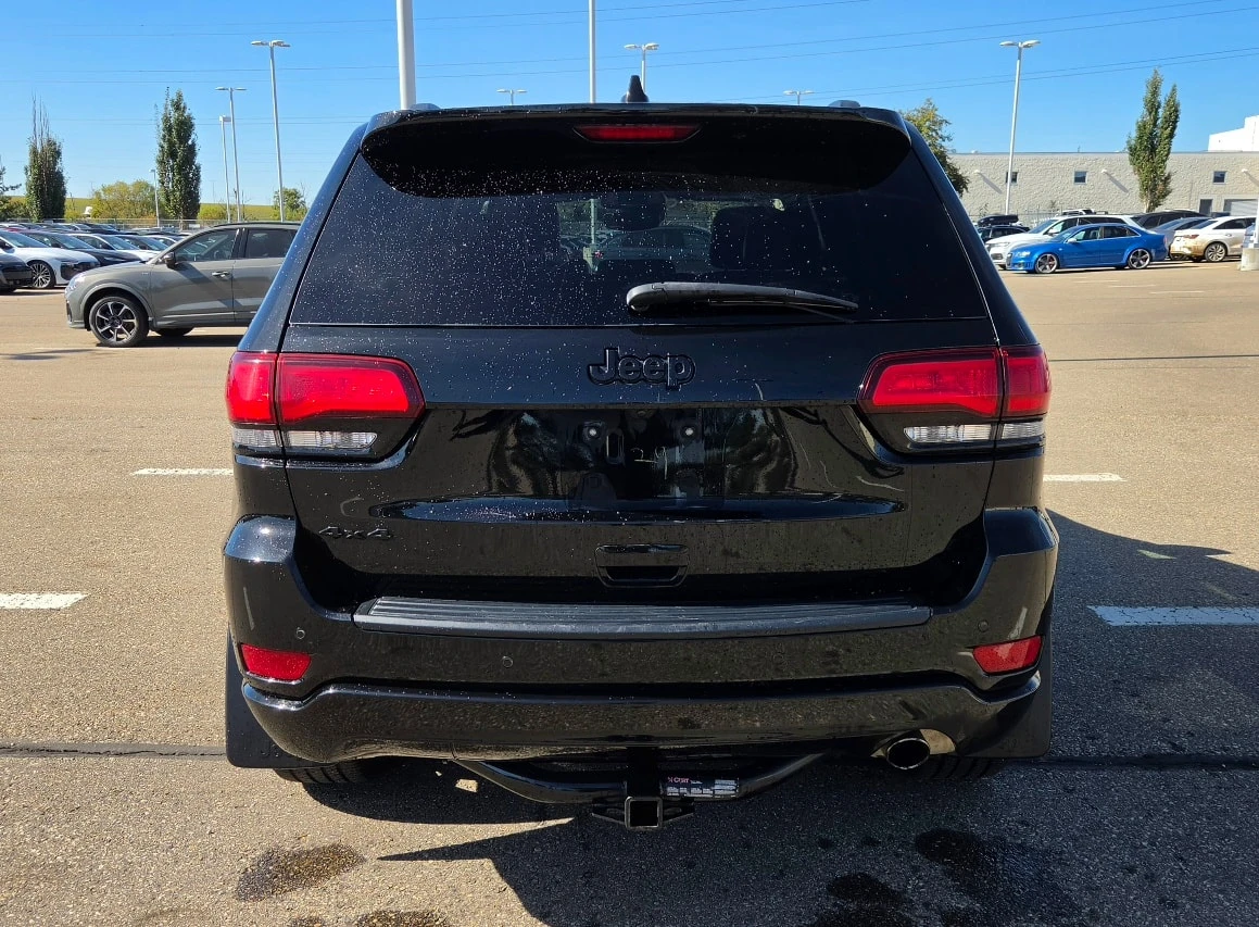 Jeep Grand cherokee * Altitude * DISTRONIC* ПОДГРЕВ* ПАНОРАМА* , снимка 4 - Автомобили и джипове - 56138776