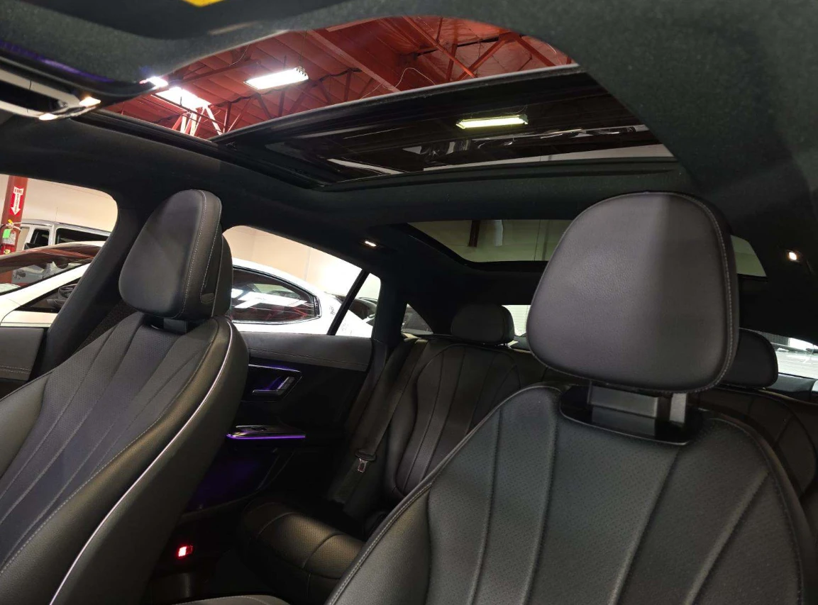 Mercedes-Benz EQE AMG-PACK* 4M* 360VIEW* DIS+ * ВЪЗДУШНО, снимка 8 - Автомобили и джипове - 56196434