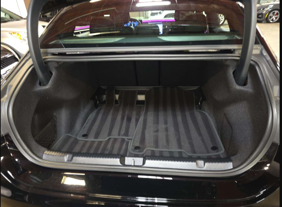 Mercedes-Benz EQE AMG-PACK* 4M* 360VIEW* DIS+ * ВЪЗДУШНО, снимка 13 - Автомобили и джипове - 56196434