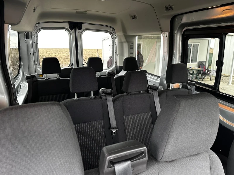 Ford Transit 2.0D Navi 9m 170ks, снимка 8 - Бусове и автобуси - 49193249