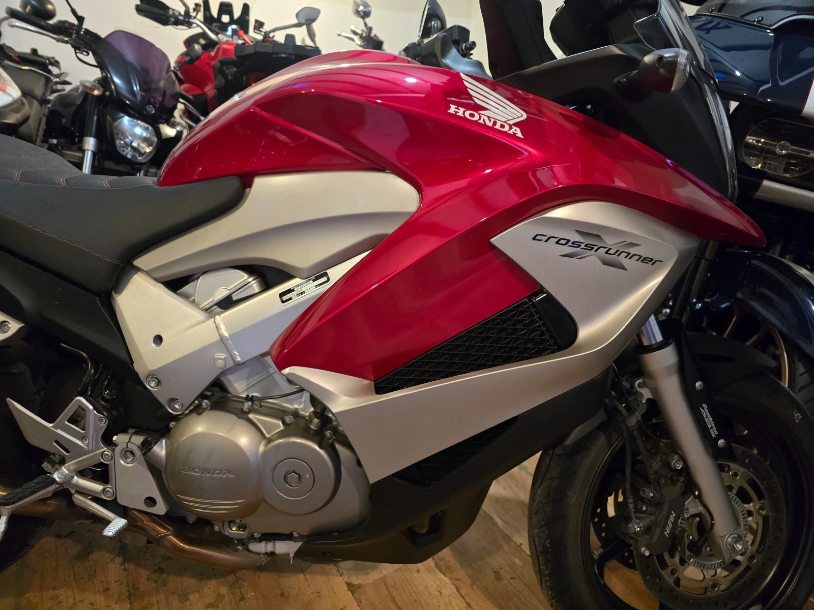 Honda Crossrunner 800i - изображение 9