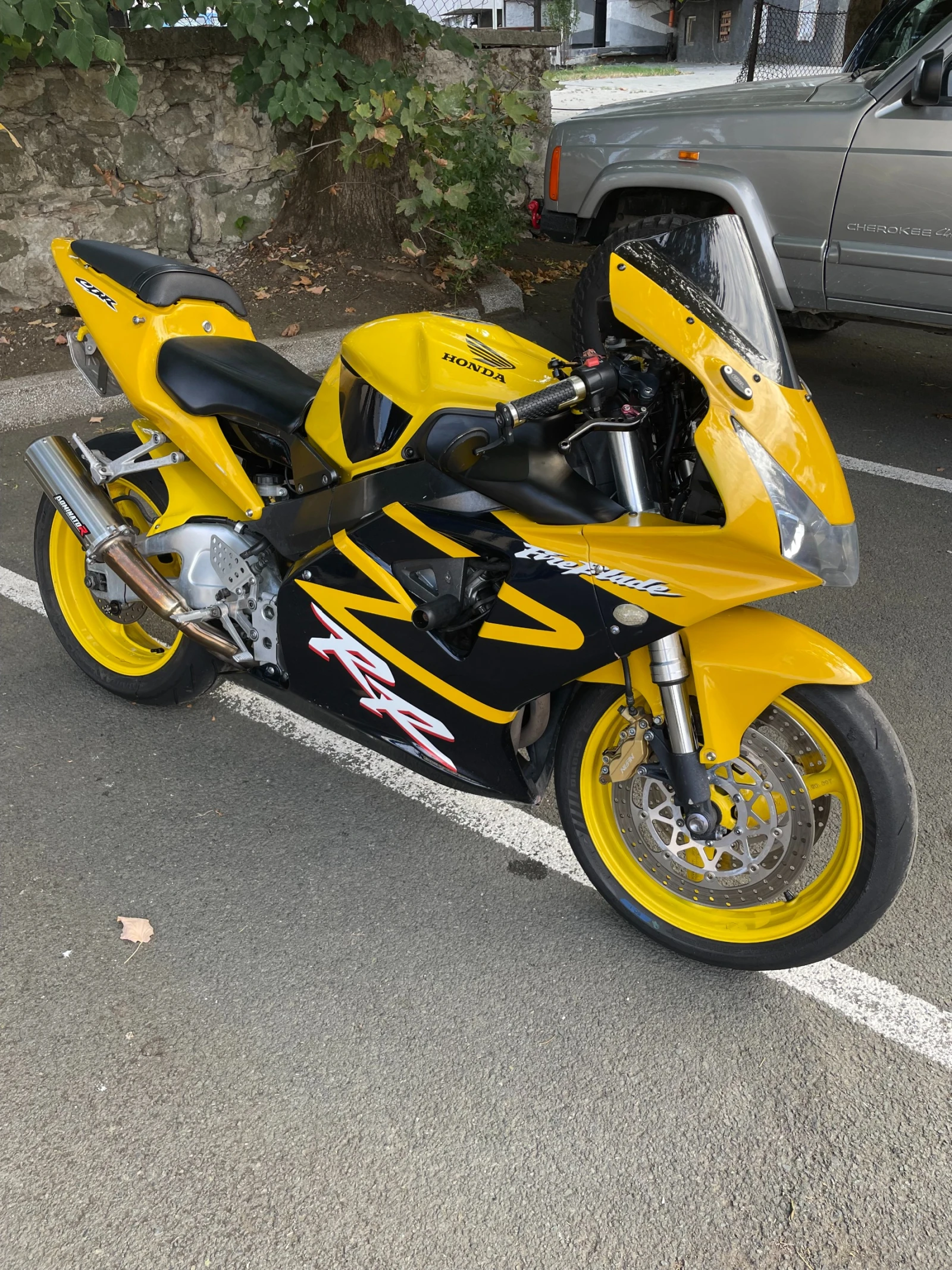 Honda Cbr 954