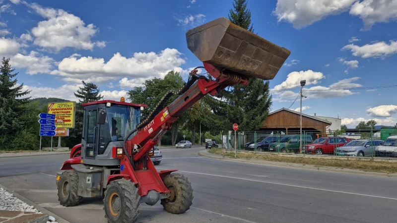 Челен товарач Друга марка FT917T 4X4 , снимка 2 - Индустриална техника - 46867501