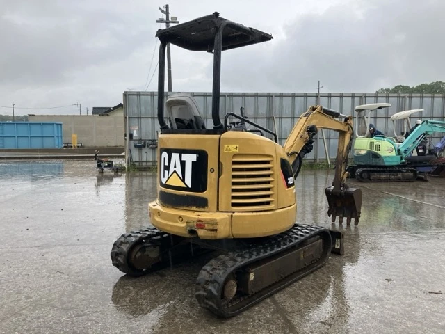 Багер Cat 302  Нов внос - изображение 8