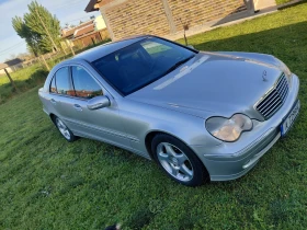Mercedes-Benz C 180, снимка 15