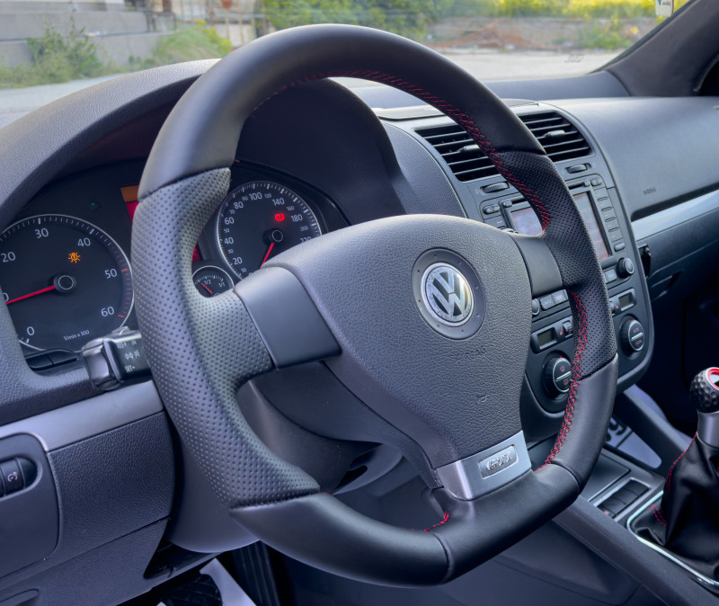 VW Golf 1.9TDI= GTI= 6скорости= Кожа= , снимка 7 - Автомобили и джипове - 45803648
