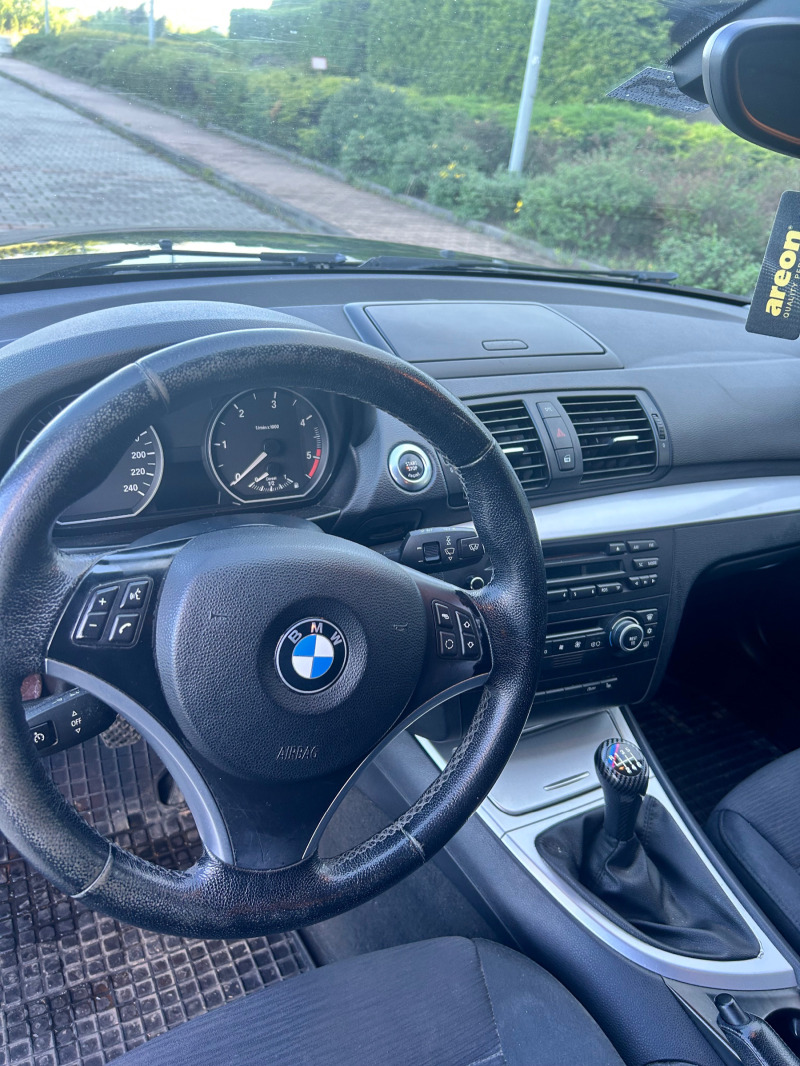 BMW 118, снимка 11 - Автомобили и джипове - 46279859