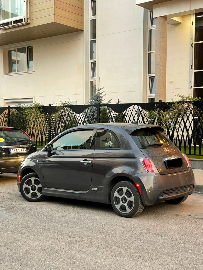 Fiat 500, снимка 1 - Автомобили и джипове - 47644641