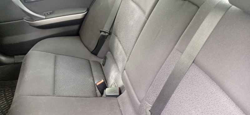 BMW 318, снимка 16 - Автомобили и джипове - 52680482