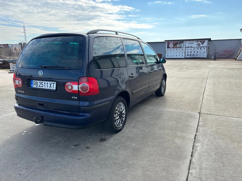 VW Sharan 1.9TDI 7местен, снимка 6 - Автомобили и джипове - 48432332