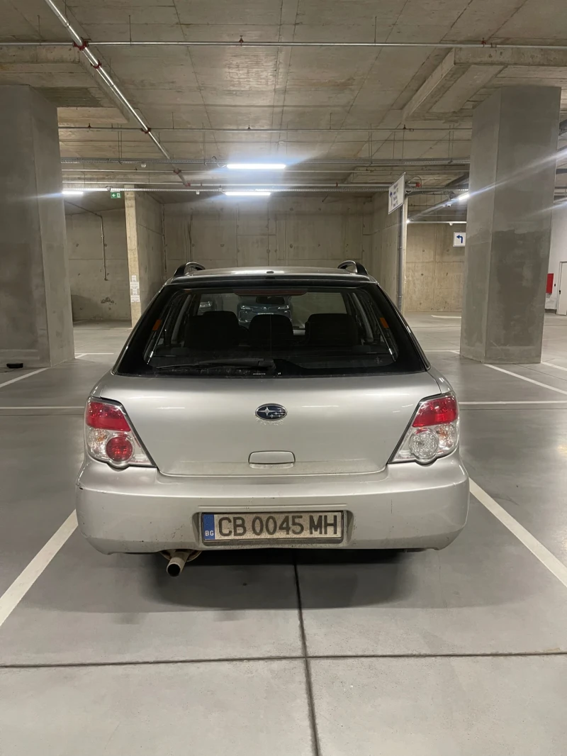 Subaru Impreza 1.5, снимка 6 - Автомобили и джипове - 48580977