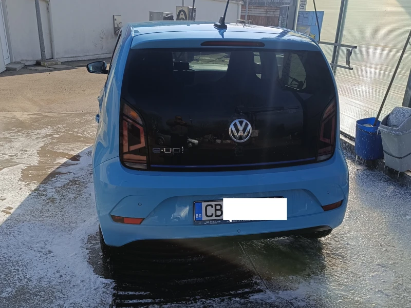 VW Up, снимка 3 - Автомобили и джипове - 49081436