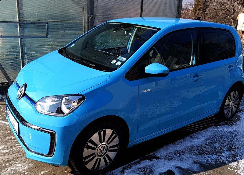 VW Up, снимка 2 - Автомобили и джипове - 49081436