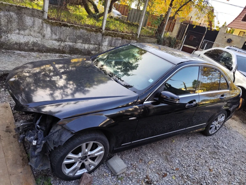 Mercedes-Benz C 320 НА ЧАСТИ, снимка 3 - Автомобили и джипове - 49471209