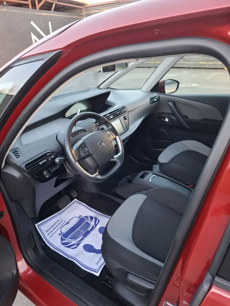 Citroen Grand C4 Picasso 1.6 eHDI 116к.с 7места, снимка 10 - Автомобили и джипове - 49578241