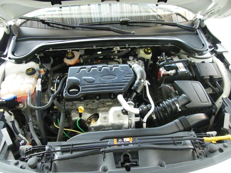 Ford Focus 1.5 TDCI, снимка 7 - Автомобили и джипове - 51250501