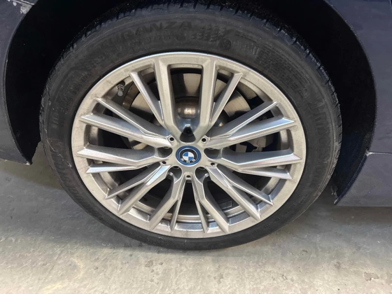 BMW 330 * 330e xDrive * CARFAX * БЕЗ ПЪРВОНАЧАЛНА ВНОСКА, снимка 7 - Автомобили и джипове - 53102504