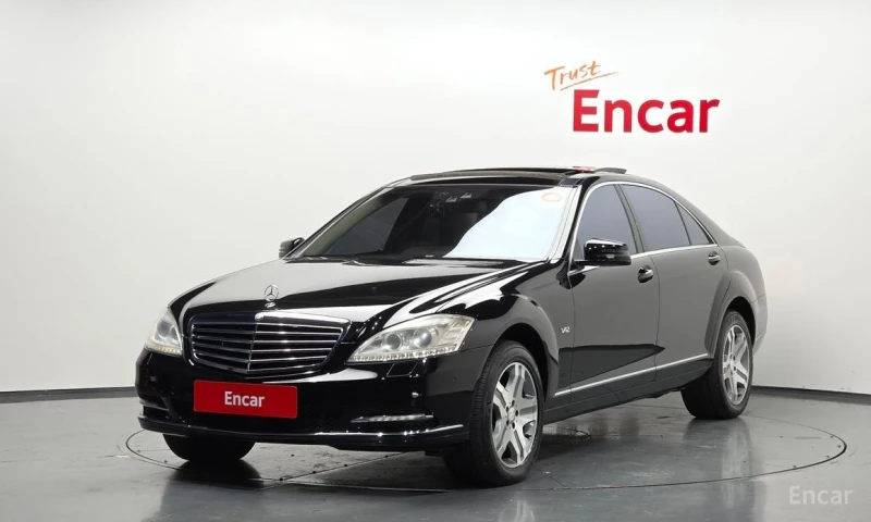Mercedes-Benz S 600
