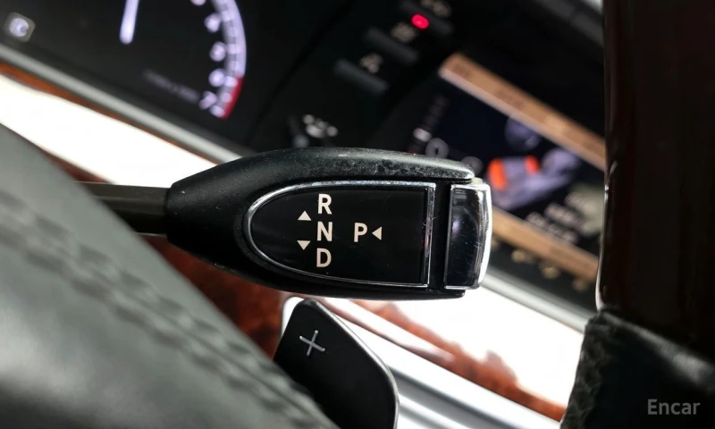 Mercedes-Benz S 600, снимка 9 - Автомобили и джипове - 53181972