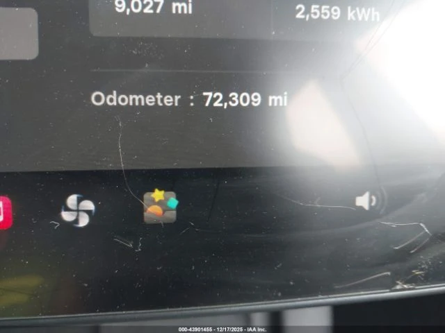 Tesla Model 3 LONG RANGE DUAL MOTOR AWD, снимка 12 - Автомобили и джипове - 53722900