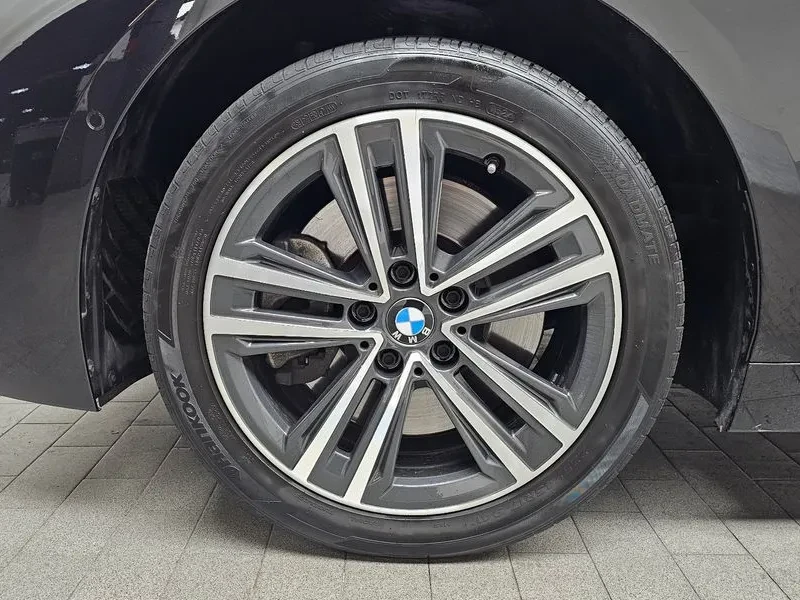 BMW 120 I Advantage, снимка 5 - Автомобили и джипове - 55090438