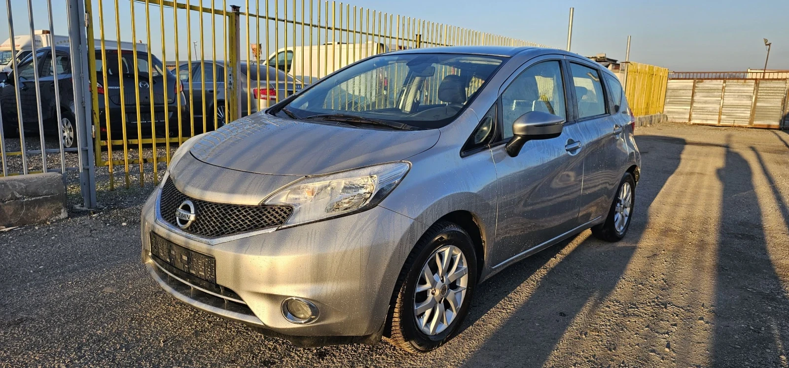 Nissan Note 1.2i НАВИГАЦИЯ КЛИМАТРОНИК, снимка 1